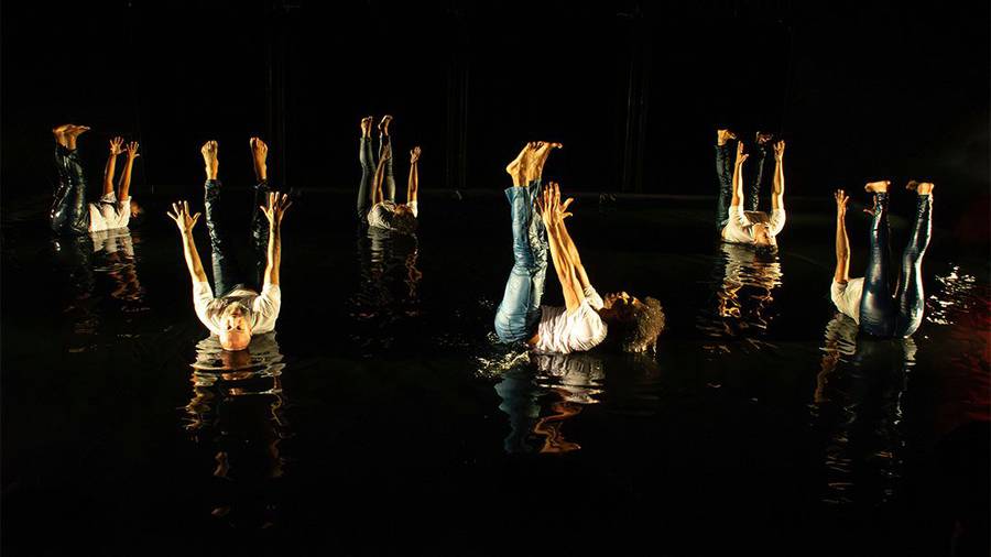 A BOCA QUE TUDO COME TEM FOME (DO CÁRCERE ÀS RUAS)